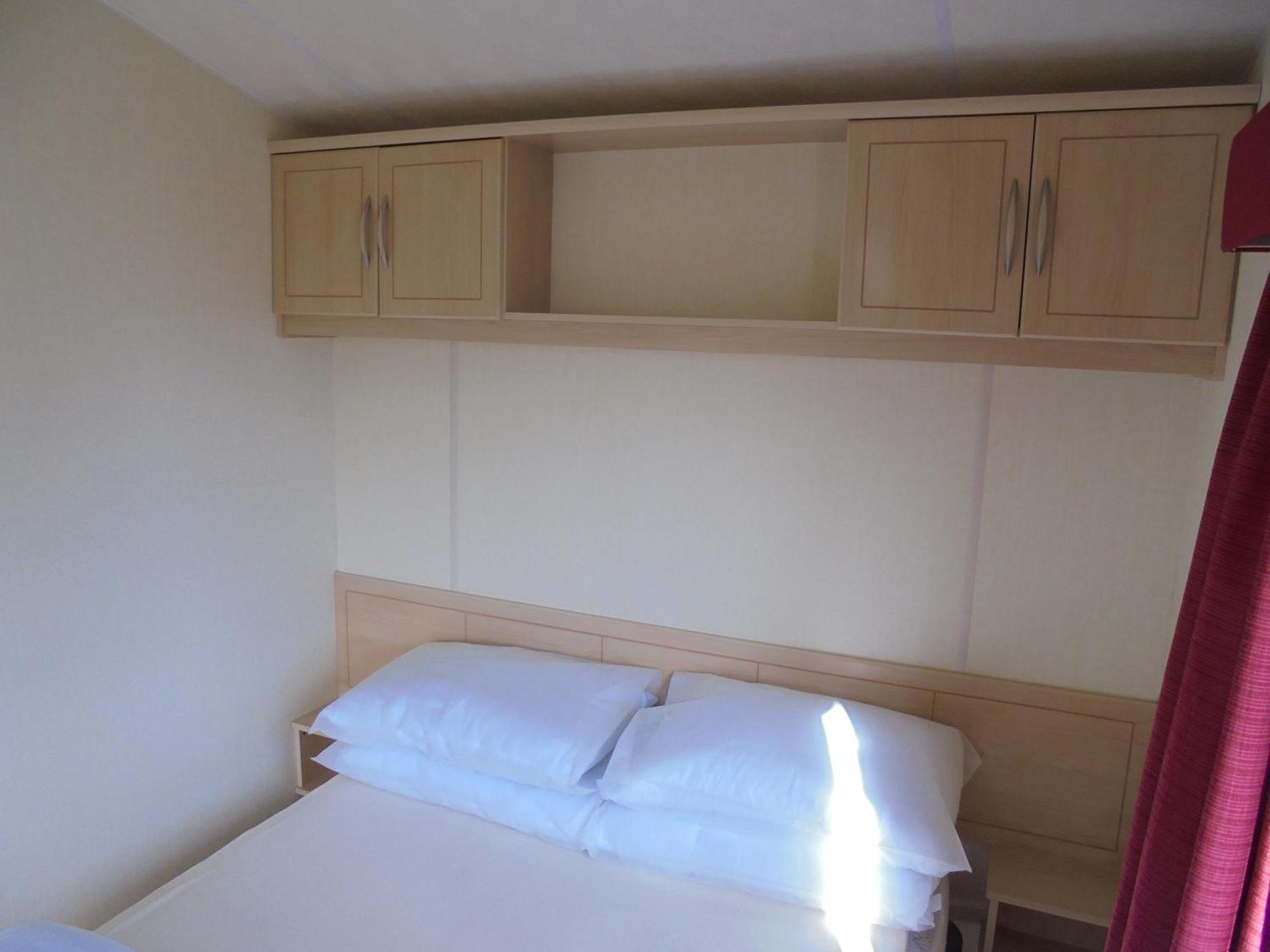 Holiday home Sealands Everglade Ii:- 6 Berth, Heated Access To The
